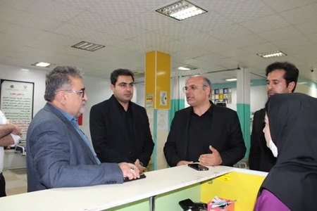  بازدید ریاست محترم دانشگاه علوم پزشکی و نماینده محترم مردم شریف شهرستان از بیمارستان شهدای هفتم تیر دورود